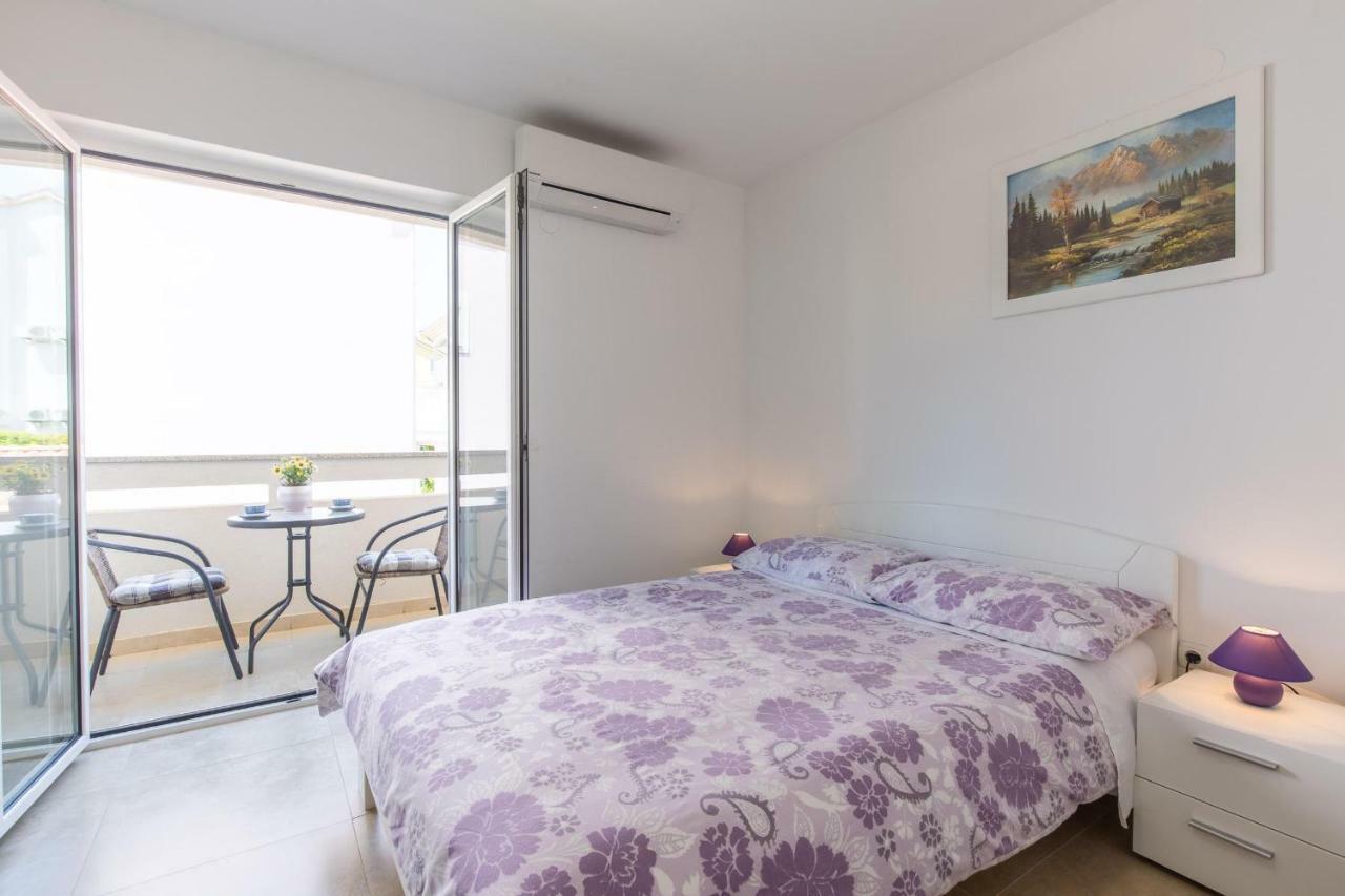 Apartments Nino Малинска Экстерьер фото
